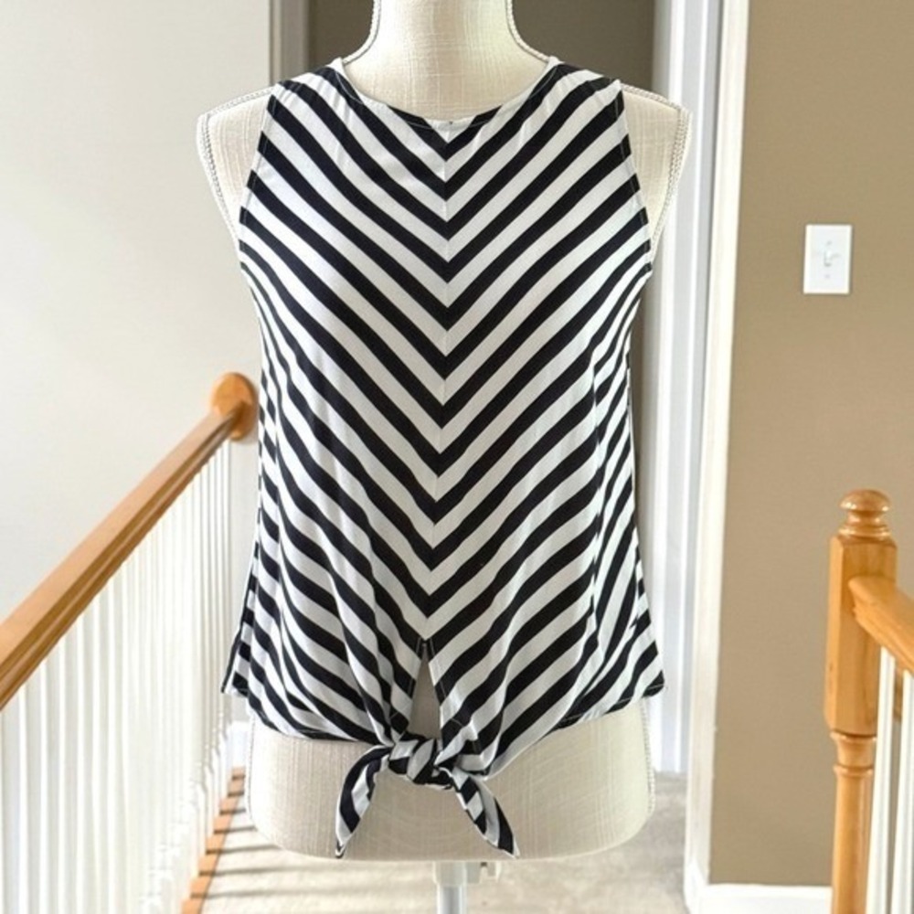 Loft Petites Black White Striped Tie Front Sleeveless Shell Top XXSP Button Back - Picture 1 of 10